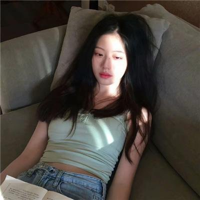 养狗与猫每天都很开心